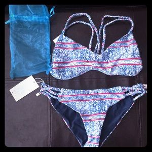 Bikini Luxe Women’s swimsuit and carrying bag